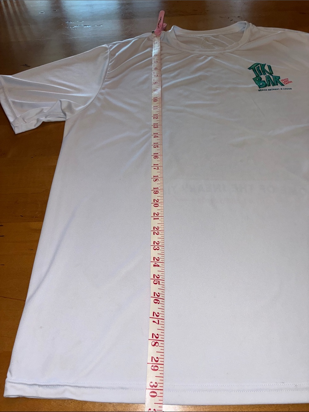 VENTURE (GUC) The Beach Tiki Bar Logo White Short-Sleeve Crew Tee, Size XXL. - Picture 4 of 7